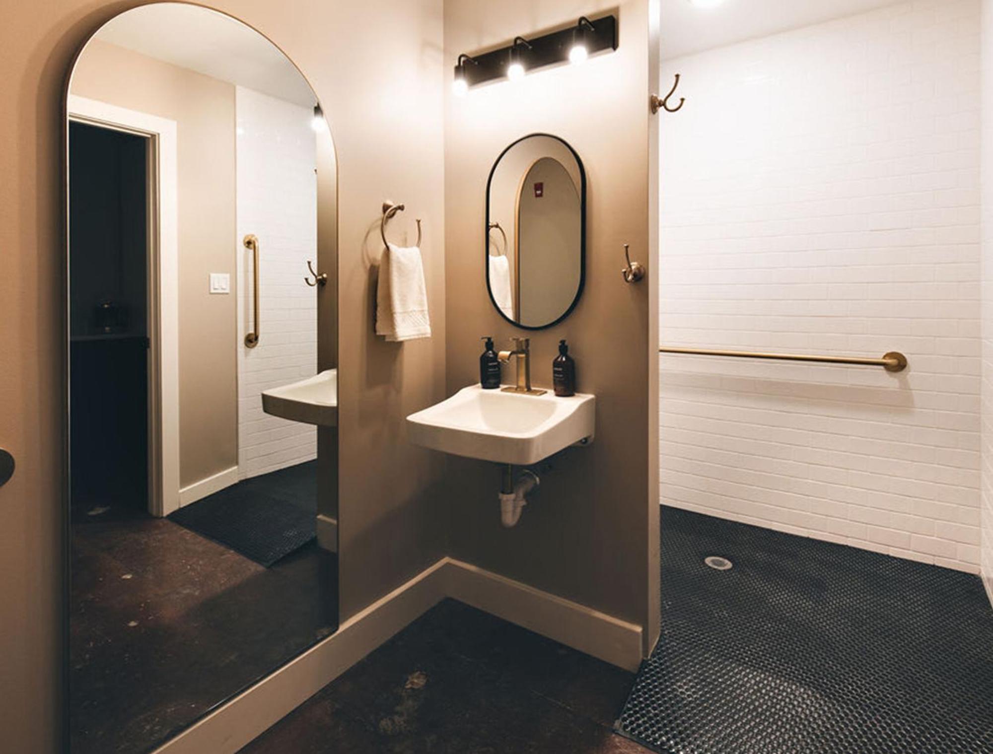 The Bellwether Hotel Louisville Exterior foto